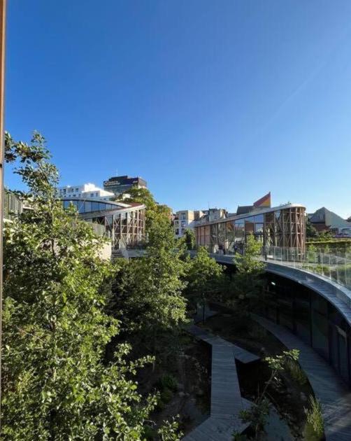 Central Lejlighed I Odense C Apartment ภายนอก รูปภาพ